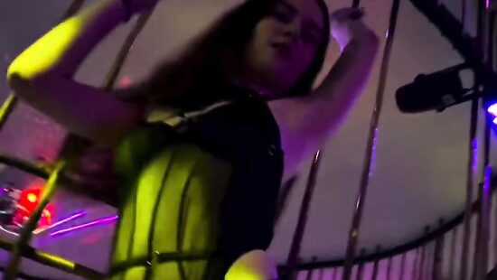 Как вам моя подружка??