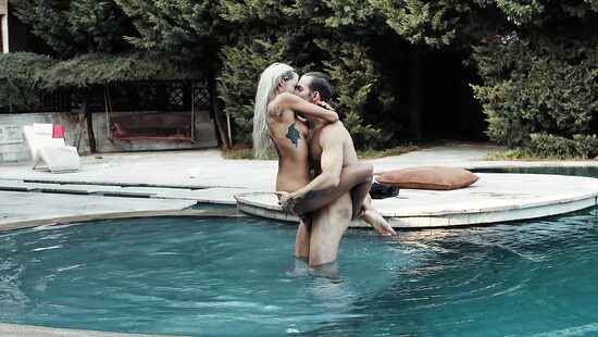 Личных границ больше не существует