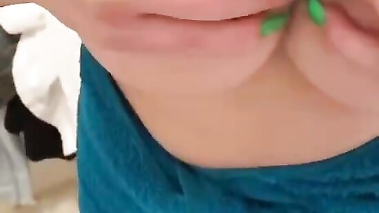 Сисястая сучка