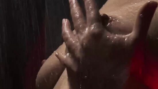 Ласкаю себя в душе для тебя