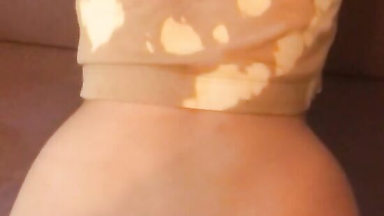 Как-то одним скучным вечером, подруга позвала в гости...