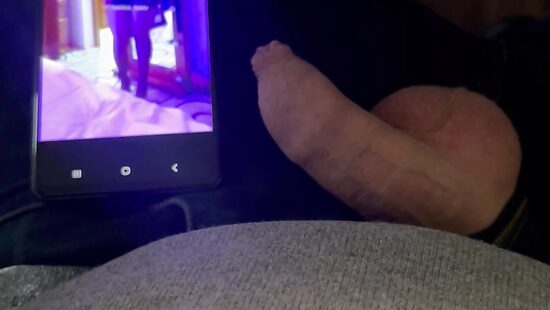 Дрочу на шлюшечку