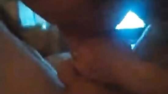 Добрая соседка не оставит в беде))