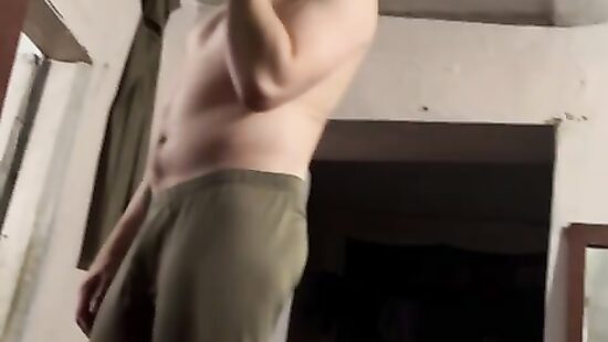 Продолжайте мечтать об идеальном теле, и всё станет реальностью.