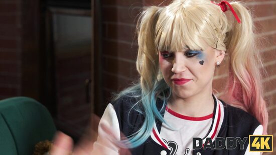 Геронтодэнс в трусах Человека-паука