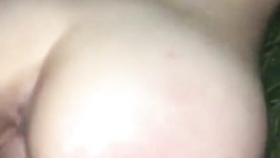 Трахнул подругу на природе за городом)