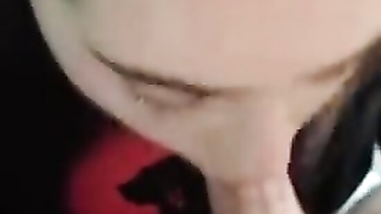 Шикарный отсос от подруги 2.