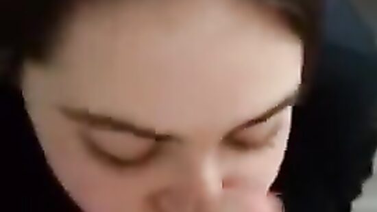 Шикарный отсос от подруги 2.