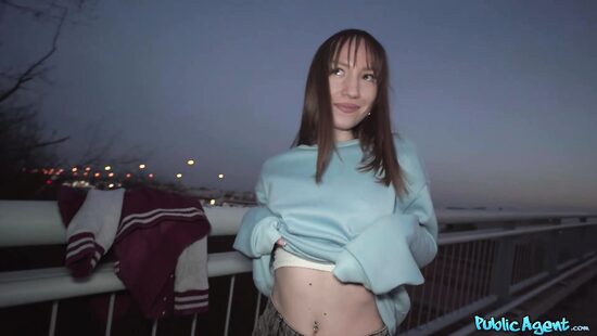 На рубли, на тело, наизнанку