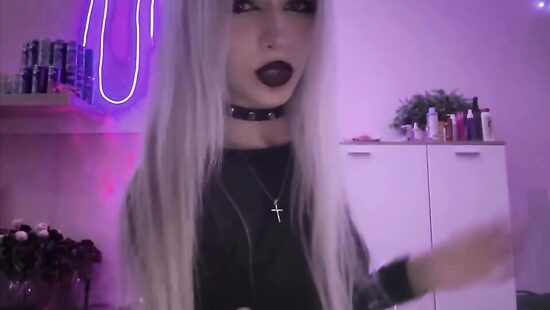 Кто-нибудь трахните меня в наручниках