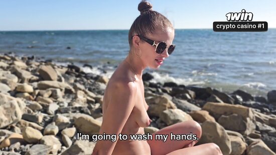 Сосни на морском берегу