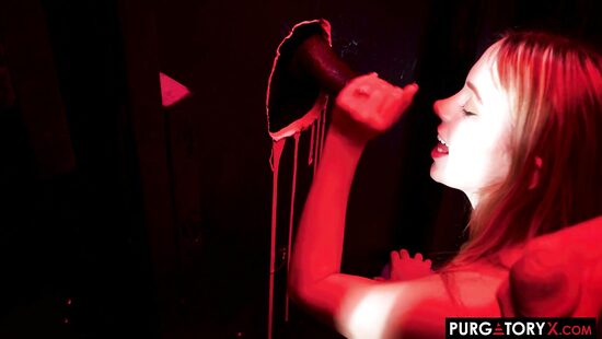 В секс-шопе возможно всё