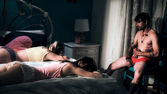 С днём рождения, девственница