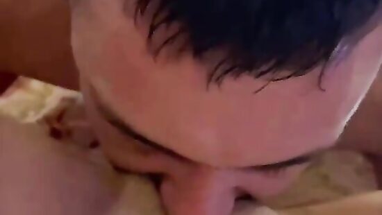 Вылизывать