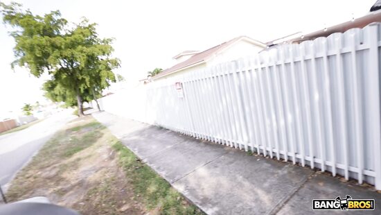 Сто баксов за правильный ответ?