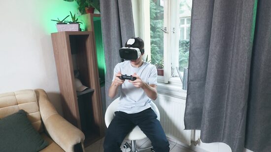 Конфликт поколений на коленях