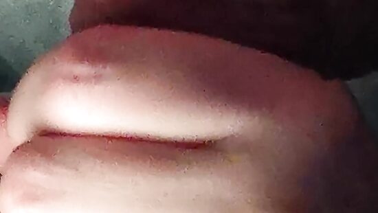 Посасывает