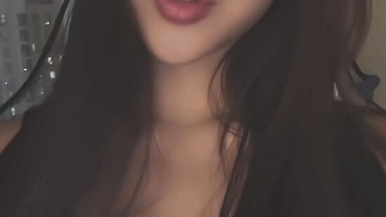 оцените сиськи