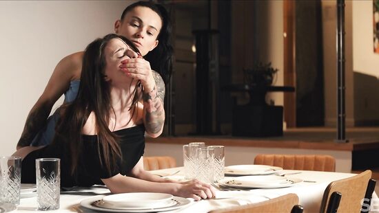 На десерт примирительно мокрые пампушки